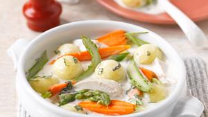 Pfanni Rezept | Hühnerfrikassee mit Miniknödeln 