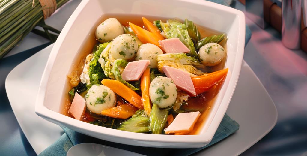 Hackfleischknödel mit Kapernsoße Rezept - Pfanni