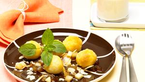 Pfanni Rezept | Zimtknödel auf Mandel- Apfelkompott (von Ralf Zacherl)
